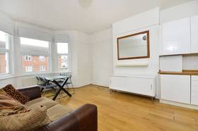 1 bedroom Flat to re...