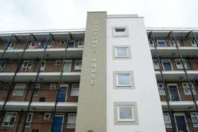 4 bedroom Flat for s...