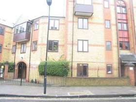 1 bedroom Flat for s...