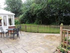 4 bedroom Detached f...