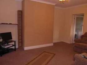 2 bedroom Flat to re...