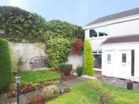 2 bedroom Flat for s...