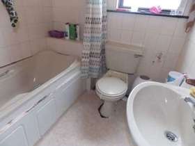 2 bedroom Terraced f...