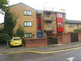 1 bedroom Flat for s...