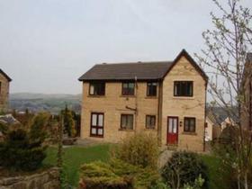 4 bedroom Detached f...