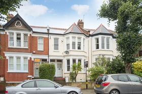 3 bedroom Flat for s...