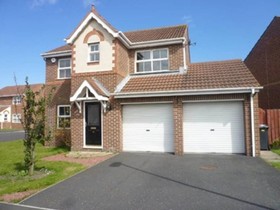 4 bedroom Detached f...