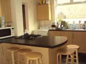 8 bedroom Detached t...