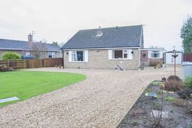 2 bedroom Detached f...