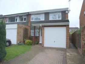 3 bedroom Detached t...