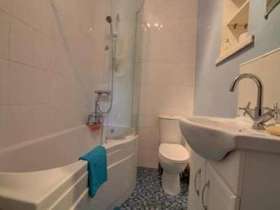 4 bedroom Terraced f...