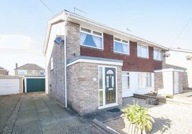 3 bedroom Semi-Detac...