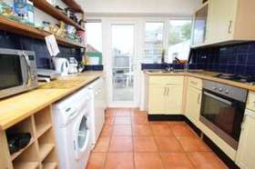 6 bedroom Detached t...