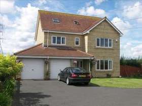 5 bedroom Detached f...