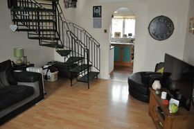 2 bedroom Terraced f...