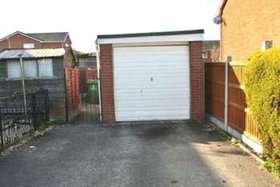 2 bedroom Mews to re...