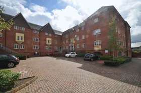 1 bedroom Flat for s...