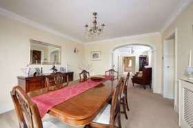 4 bedroom Detached f...
