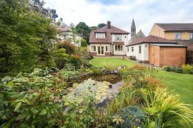 4 bedroom Detached f...