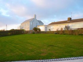 2 bedroom Detached t...