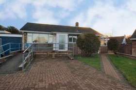 2 bedroom Bungalow f...