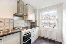 1 bedroom Flat to re...
