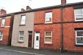 2 bedroom Terraced t...