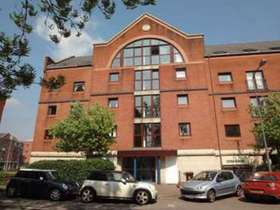 1 bedroom Flat for s...