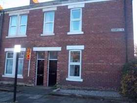 2 bedroom Flat to re...