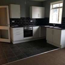 2 bedroom Flat to re...