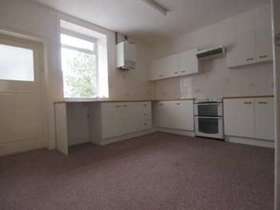 2 bedroom End of Ter...