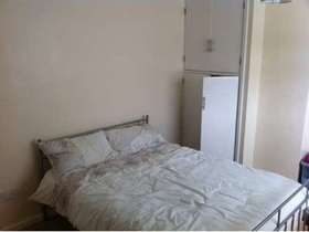 3 bedroom Terraced f...