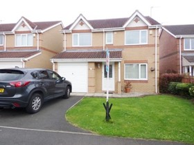 4 bedroom Detached f...