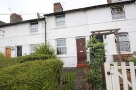 2 bedroom Terraced t...