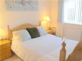 4 bedroom Detached f...