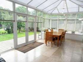 4 bedroom Detached f...