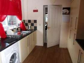 2 bedroom Terraced t...