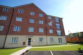 2 bedroom Flat for s...