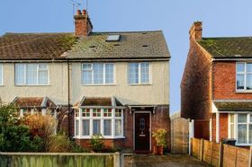 4 bedroom Semi-Detac...