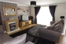 3 bedroom Detached t...