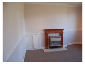 2 bedroom Flat to re...