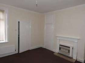 2 bedroom Flat to re...