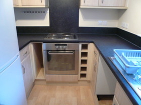 2 bedroom Flat to re...
