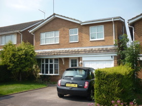 5 bedroom Detached t...