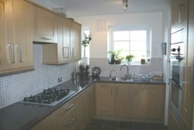 3 bedroom Flat to re...