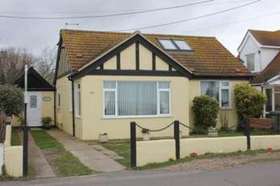 5 bedroom Detached f...