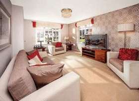 4 bedroom Semi-Detac...