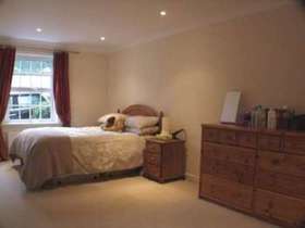 2 bedroom Apartment...