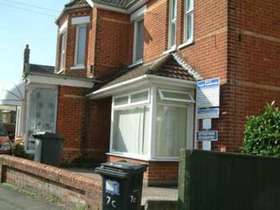 3 bedroom Flat for s...