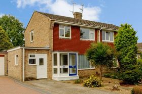 3 bedroom Semi-Detac...